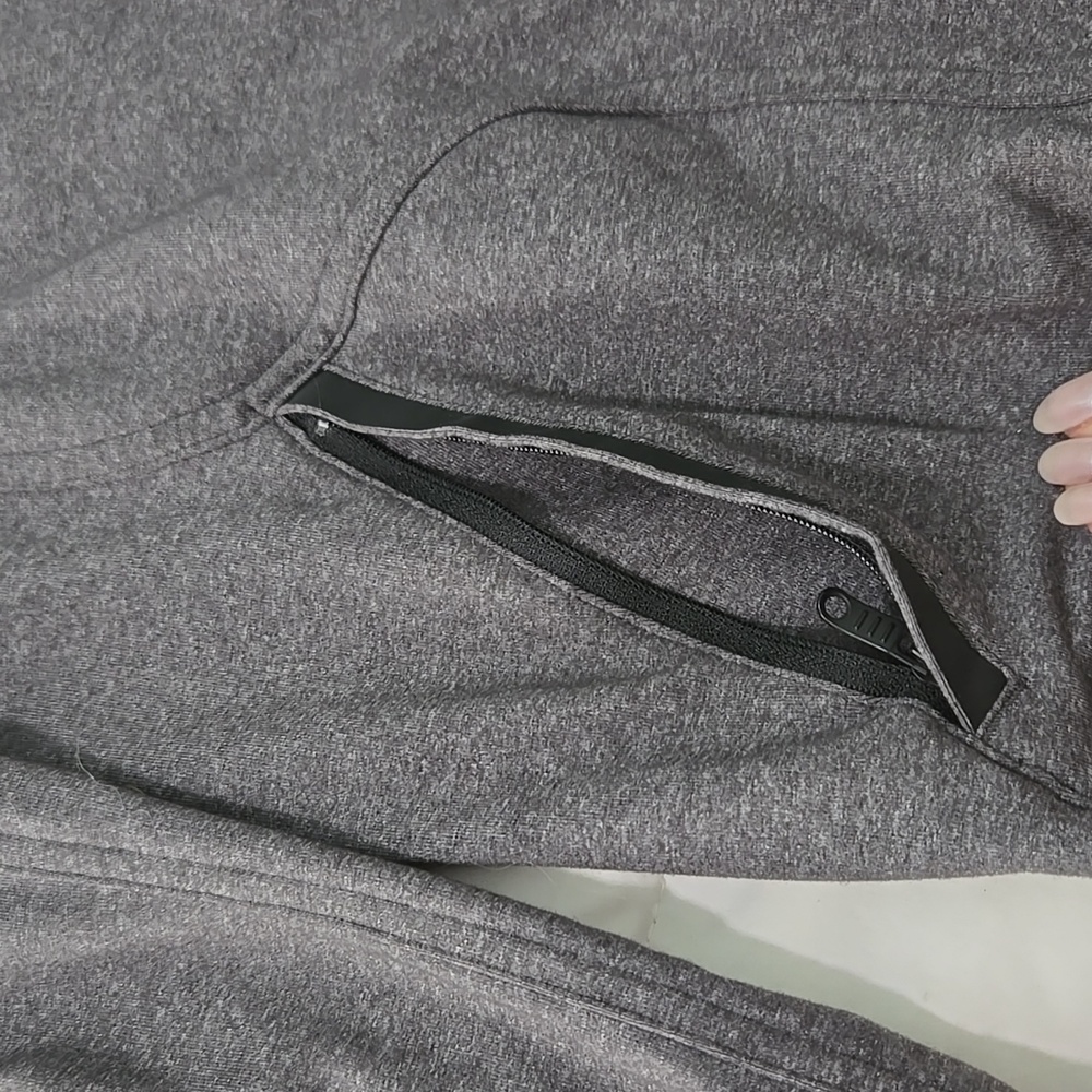 Lululemon jacket - Picture 4 of 10